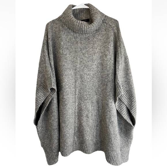 J. Crew Poncho Sweater M/L Wool Alpaca Blend Turtleneck Pullover Pockets Gray - Picture 1 of 14